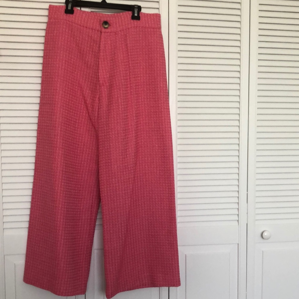 Zara - Cropped Pink Pants, US Size M